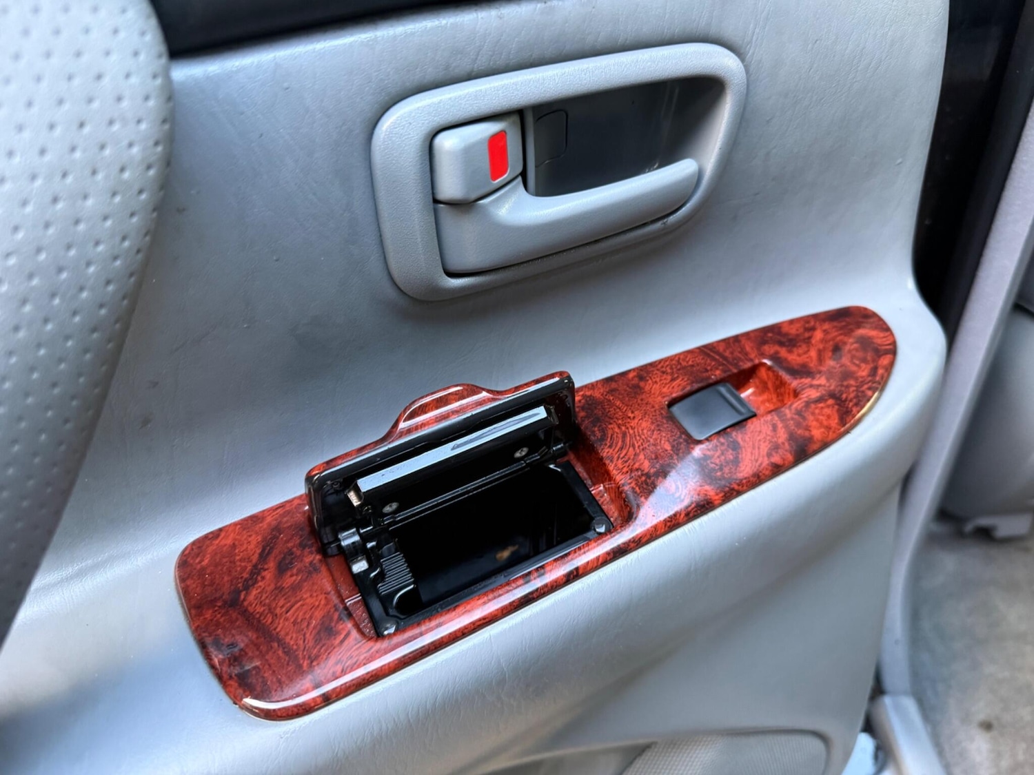 Used Toyota Land Cruiser 2000 for sale - 77966390: Photo 13