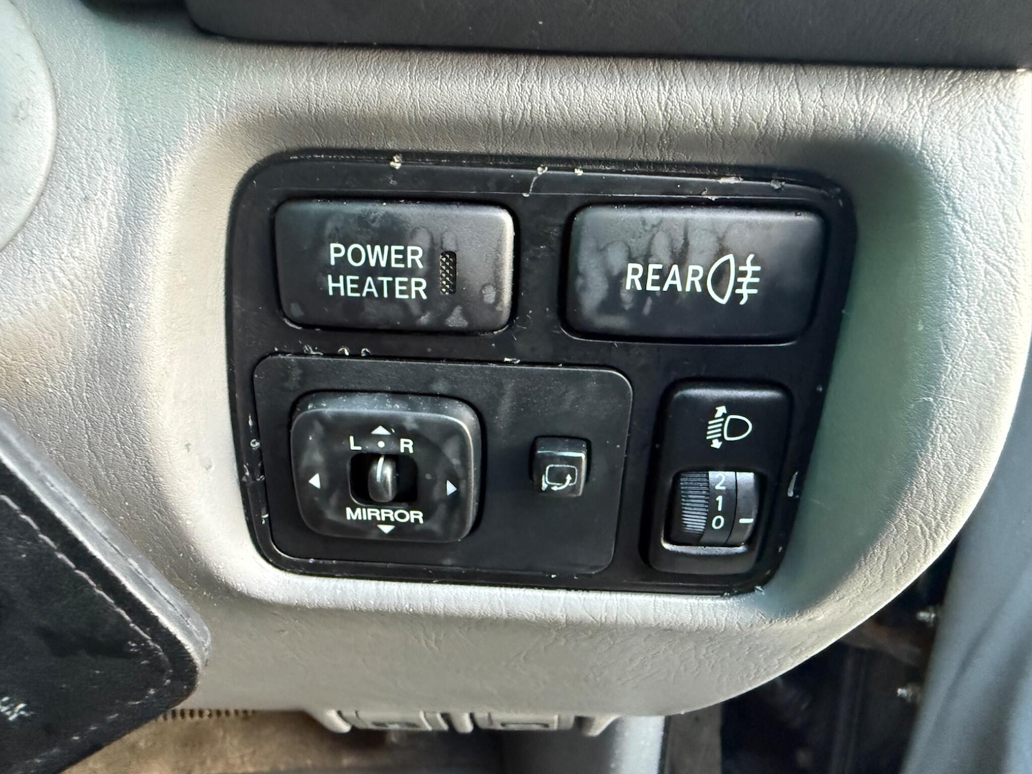 Used Toyota Land Cruiser 2000 for sale - 77966390: Photo 17