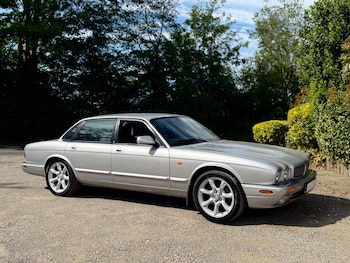 Used Jaguar XJ 2002 for sale - 78840654: Photo