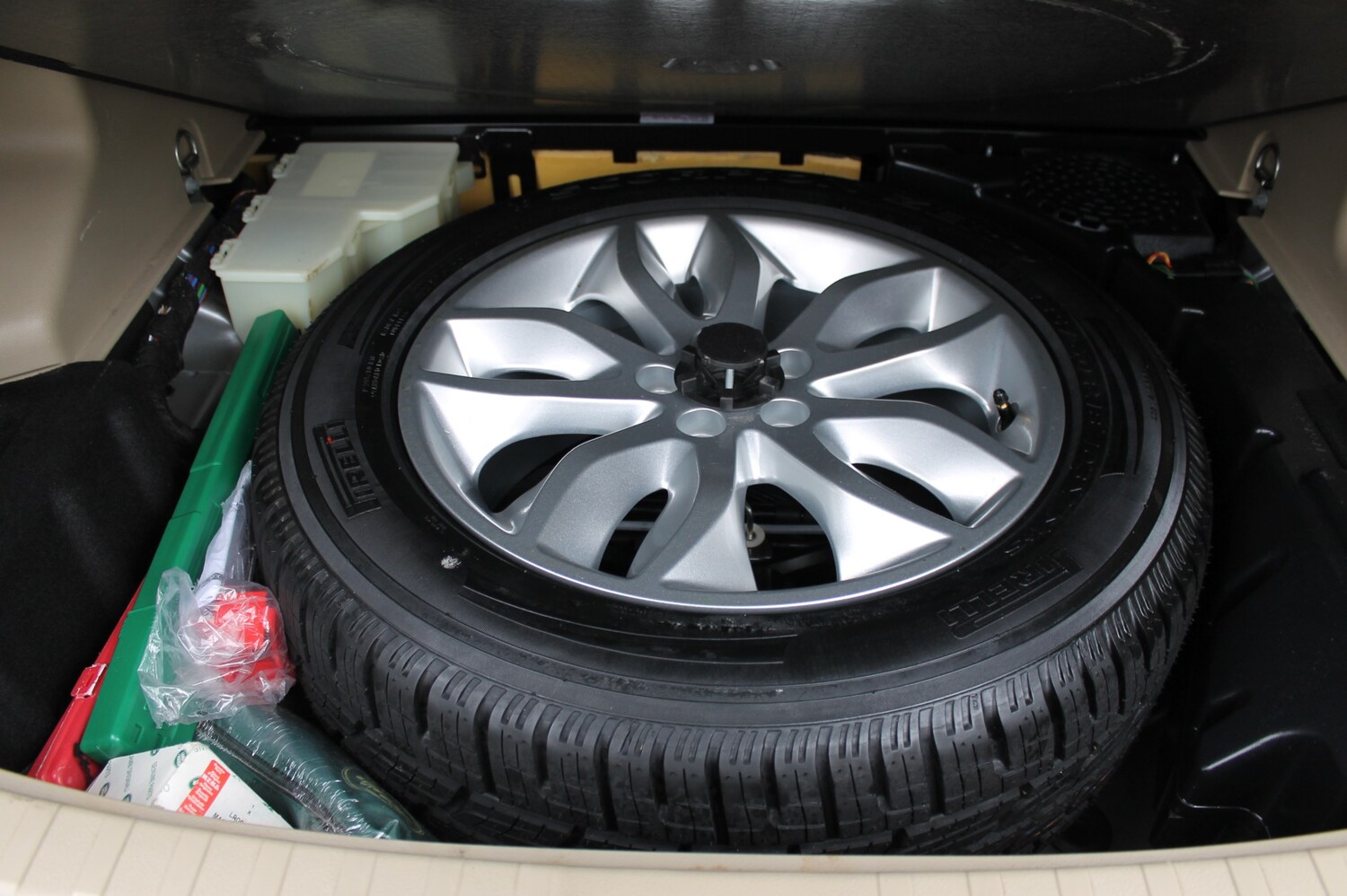 Used Land Rover Freelander 2011 for sale - 78084066: Photo 25