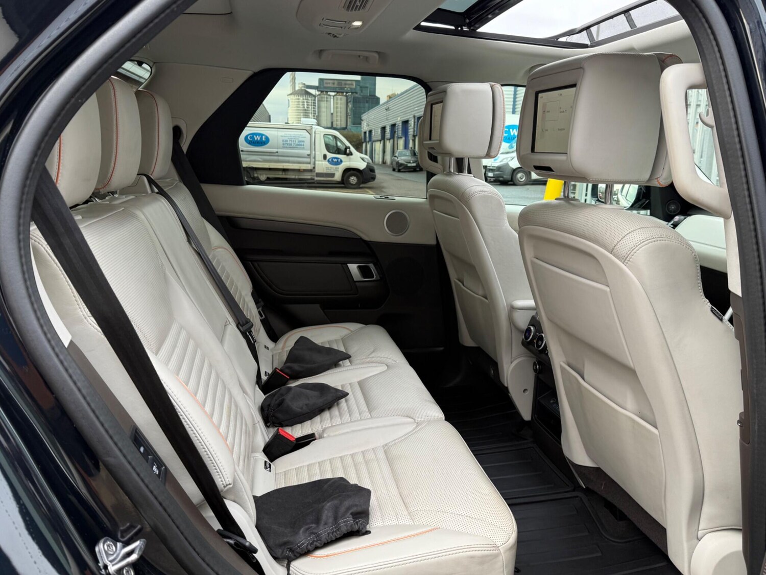 Used Land Rover Discovery 2019 for sale - 77966332: Photo 14