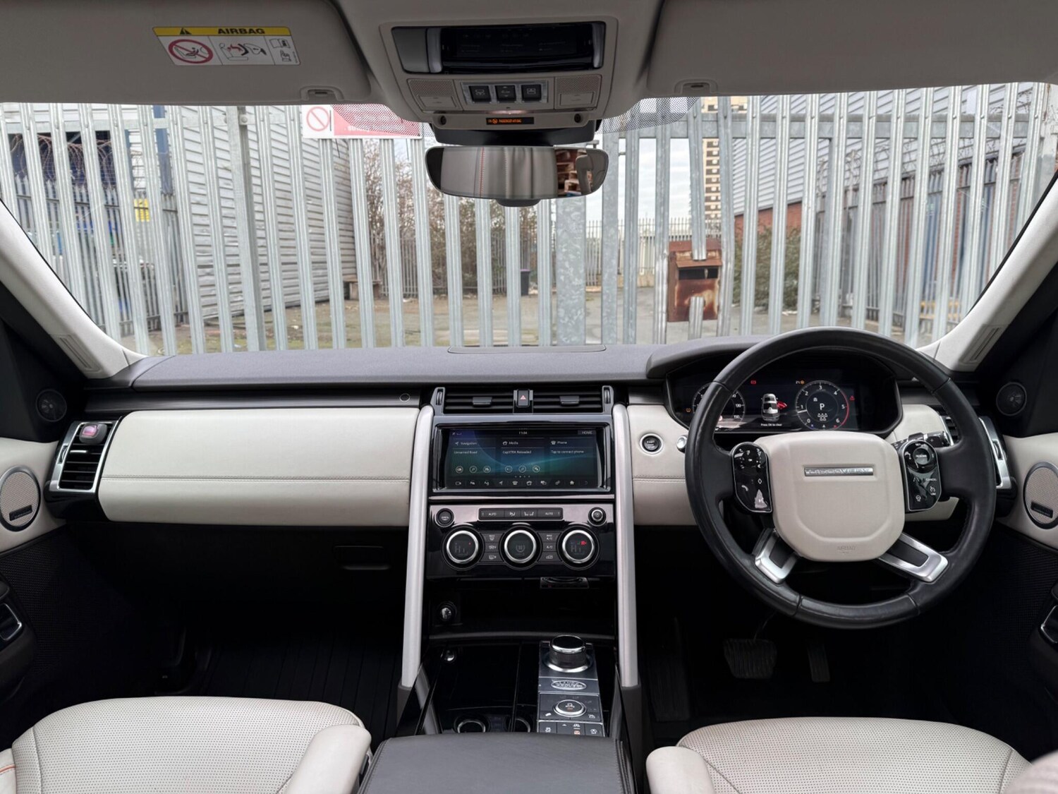 Used Land Rover Discovery 2019 for sale - 77966332: Photo 17