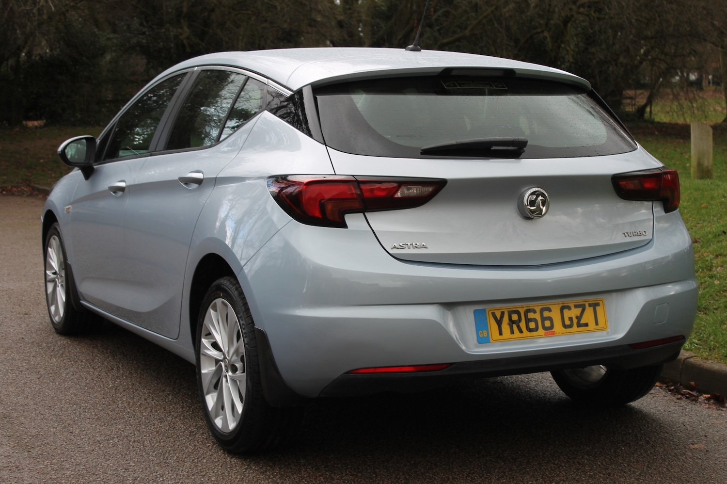 Used Vauxhall Astra 2016 for sale - 78002188: Photo 2