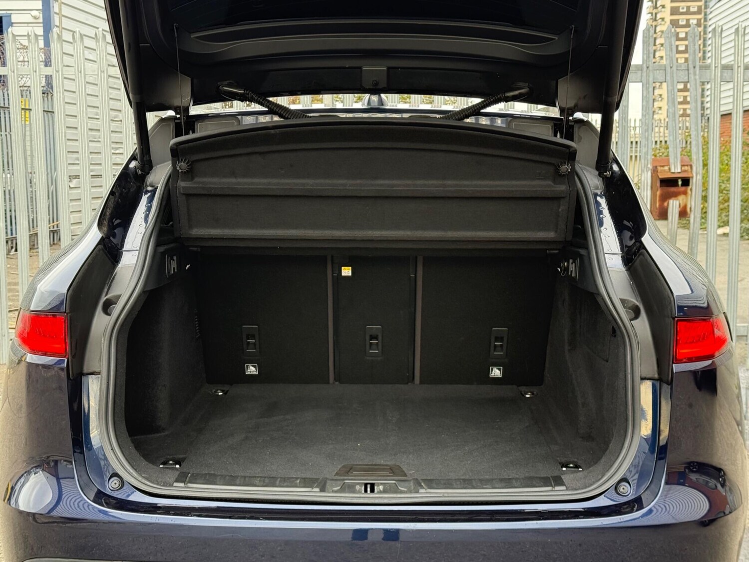 Used Jaguar F-Pace 2017 for sale - 77966487: Photo 13