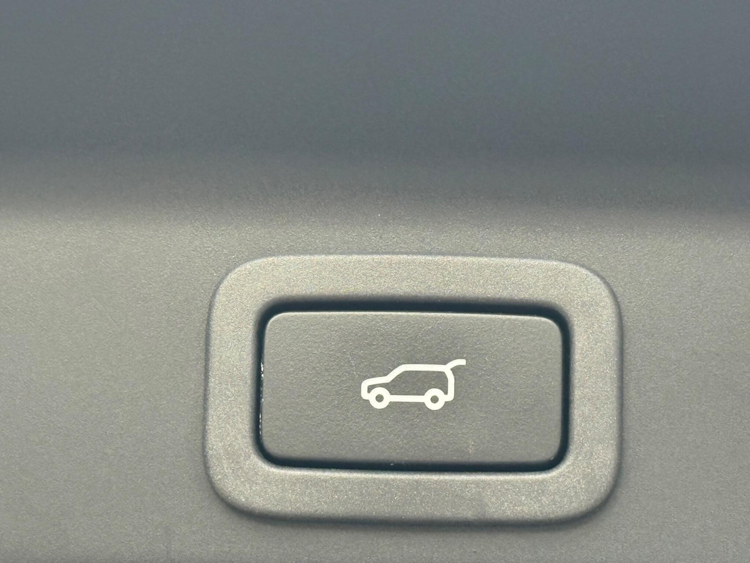 Used Jaguar F-Pace 2017 for sale - 77966487: Photo 14