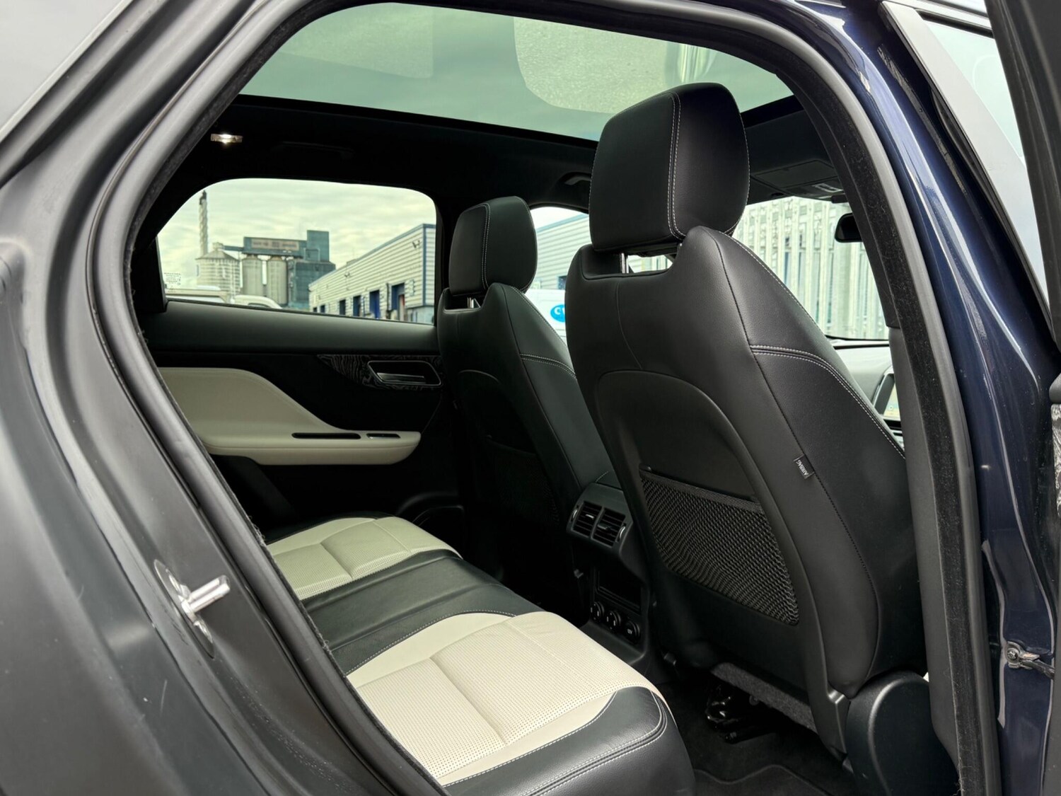 Used Jaguar F-Pace 2017 for sale - 77966487: Photo 15