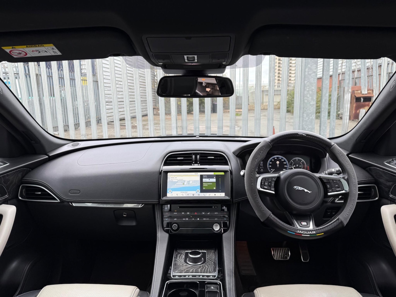 Used Jaguar F-Pace 2017 for sale - 77966487: Photo 17