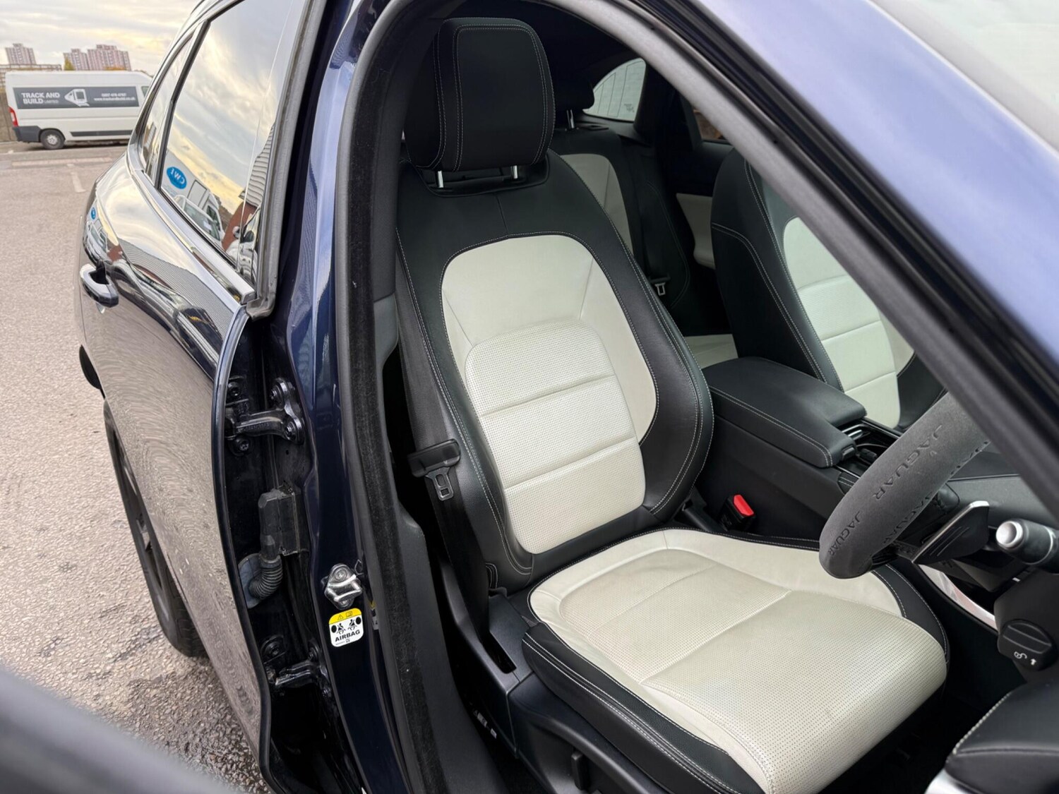 Used Jaguar F-Pace 2017 for sale - 77966487: Photo 21