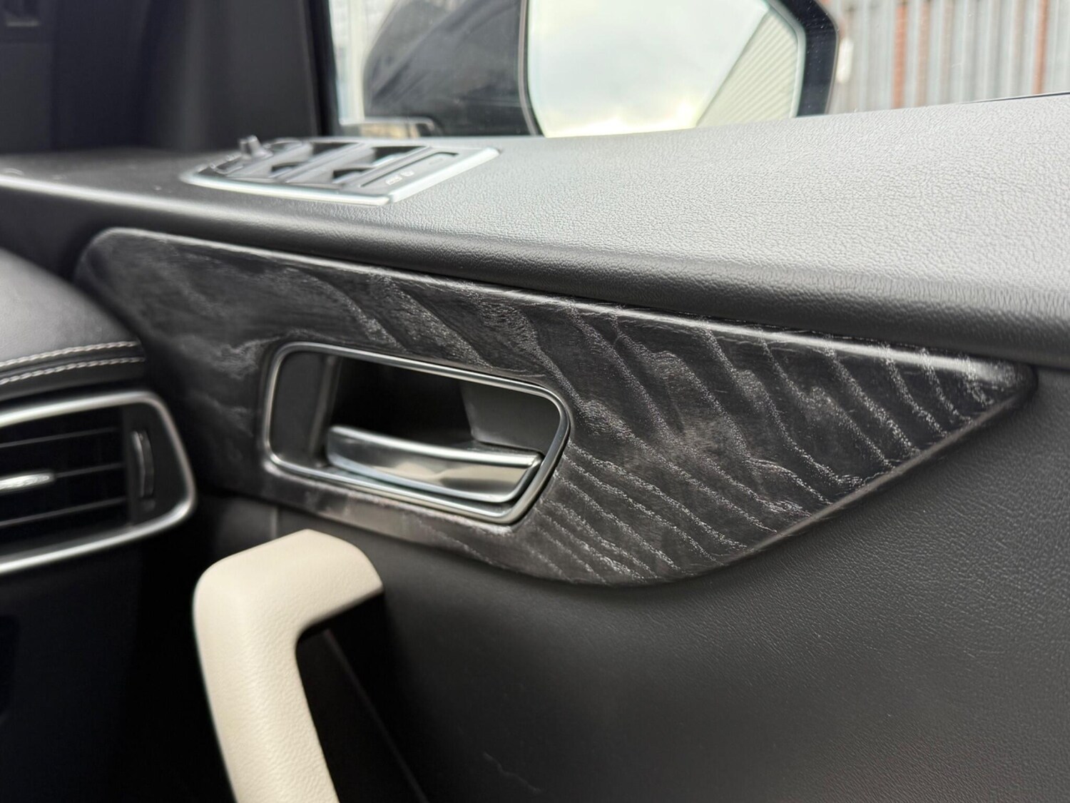 Used Jaguar F-Pace 2017 for sale - 77966487: Photo 23