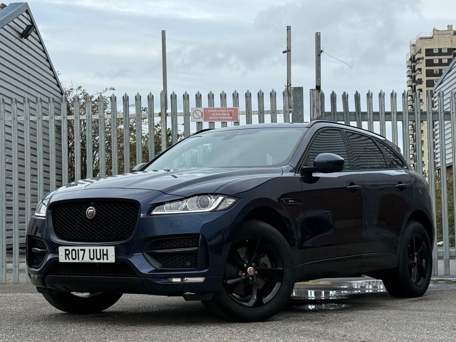 Used Jaguar F-Pace 2017 for sale - 77966487: Photo 5