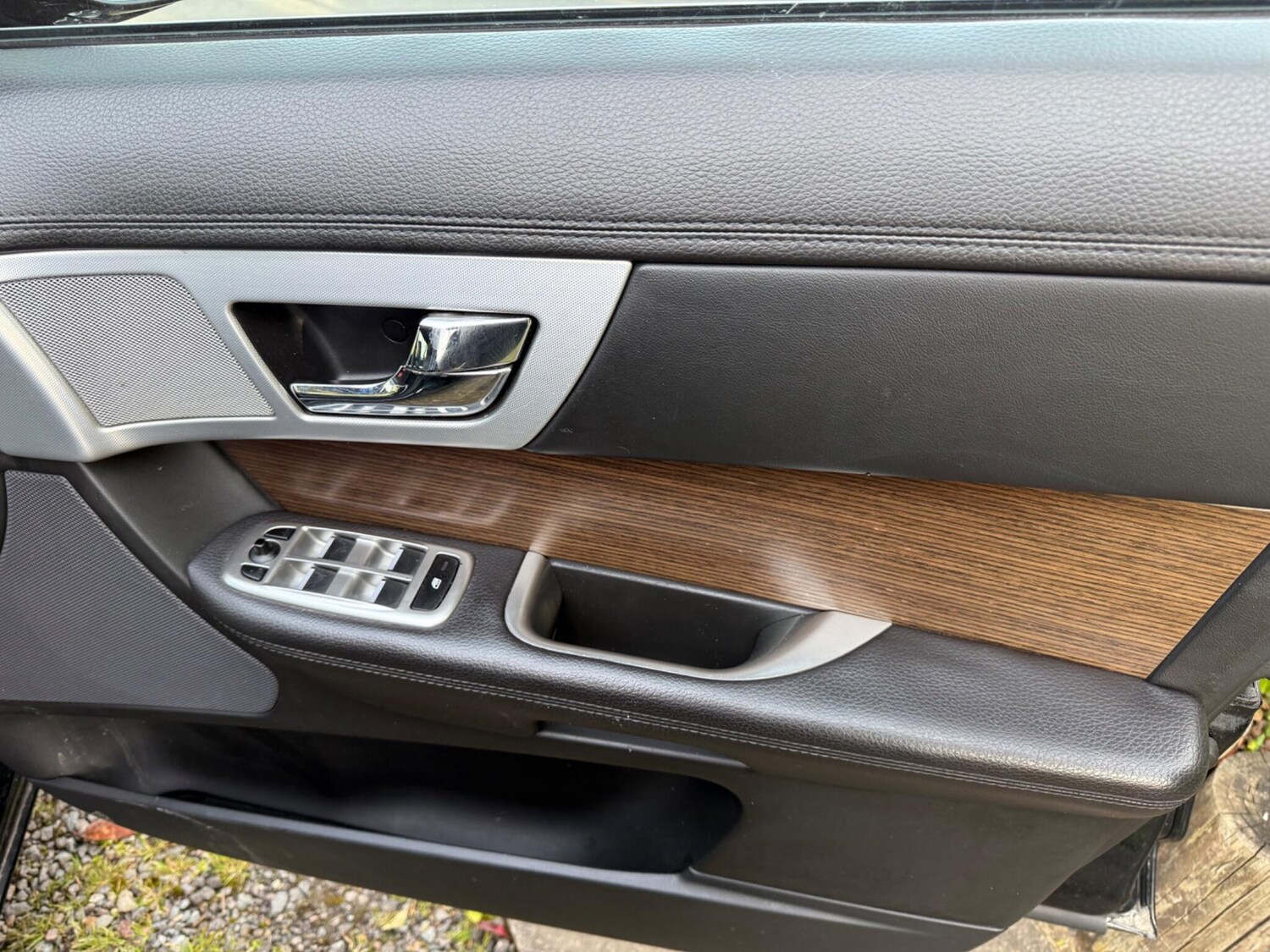 Used Jaguar XF 2015 for sale - 78043790: Photo 21