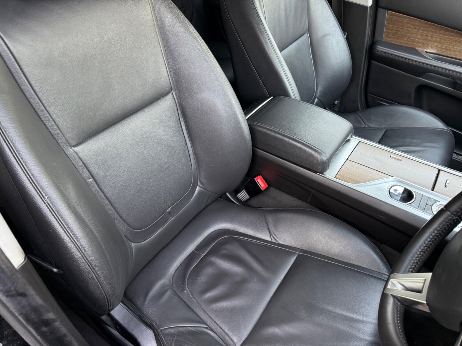 Used Jaguar XF 2015 for sale - 78043790: Photo 24