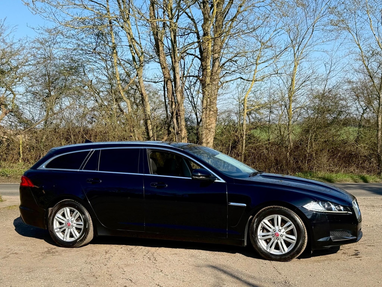 Used Jaguar XF 2015 for sale - 78043790: Photo 6