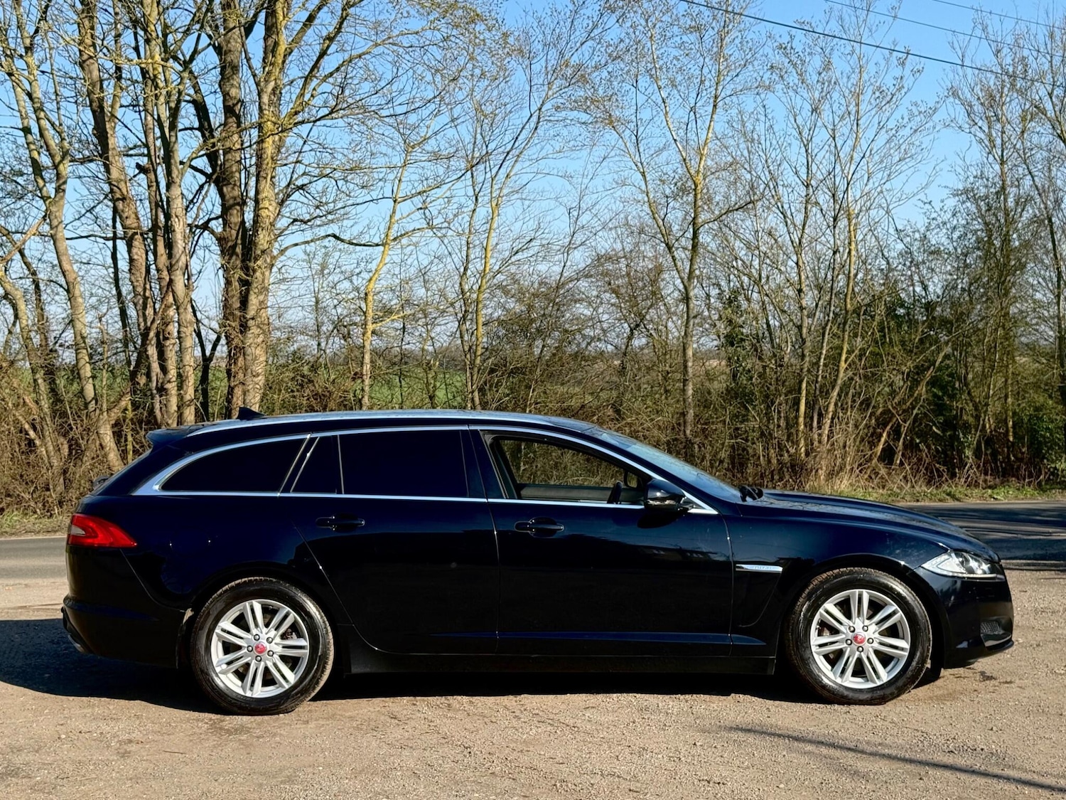 Used Jaguar XF 2015 for sale - 78043790: Photo 7