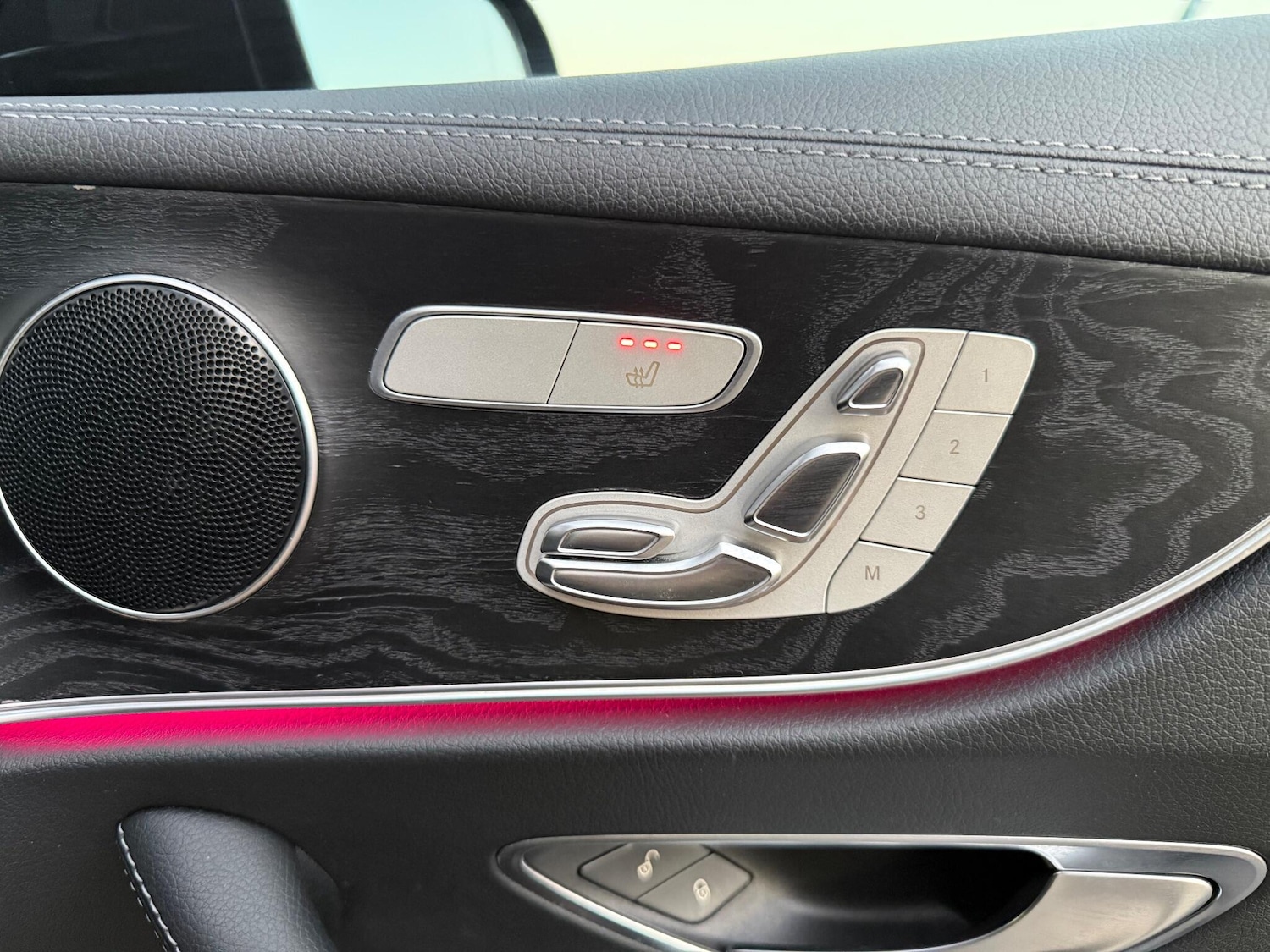 Used Mercedes-Benz E Class 2018 for sale - 77966372: Photo 12