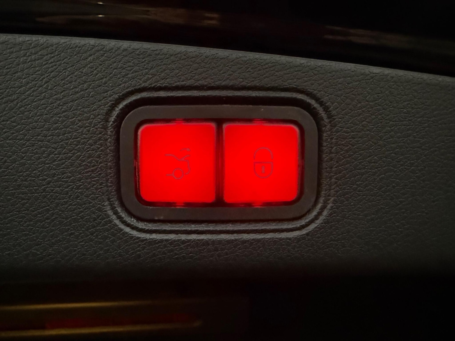 Used Mercedes-Benz E Class 2018 for sale - 77966372: Photo 22