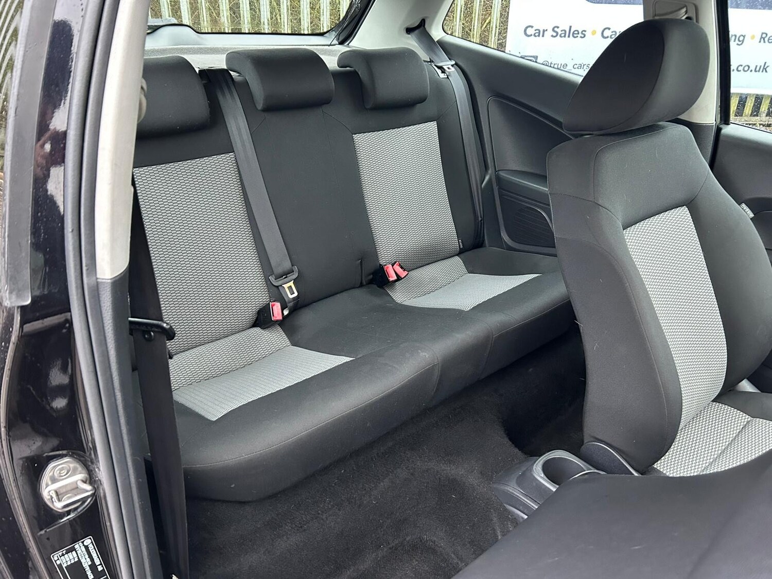 Used Volkswagen Polo 2010 for sale - 77966457: Photo 13