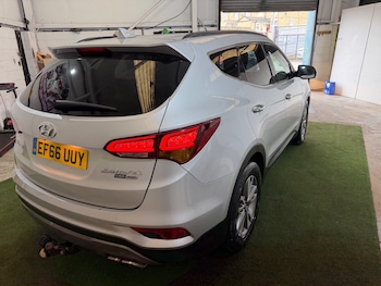 Used Hyundai Santa Fe 2016 for sale - 78337124: Photo