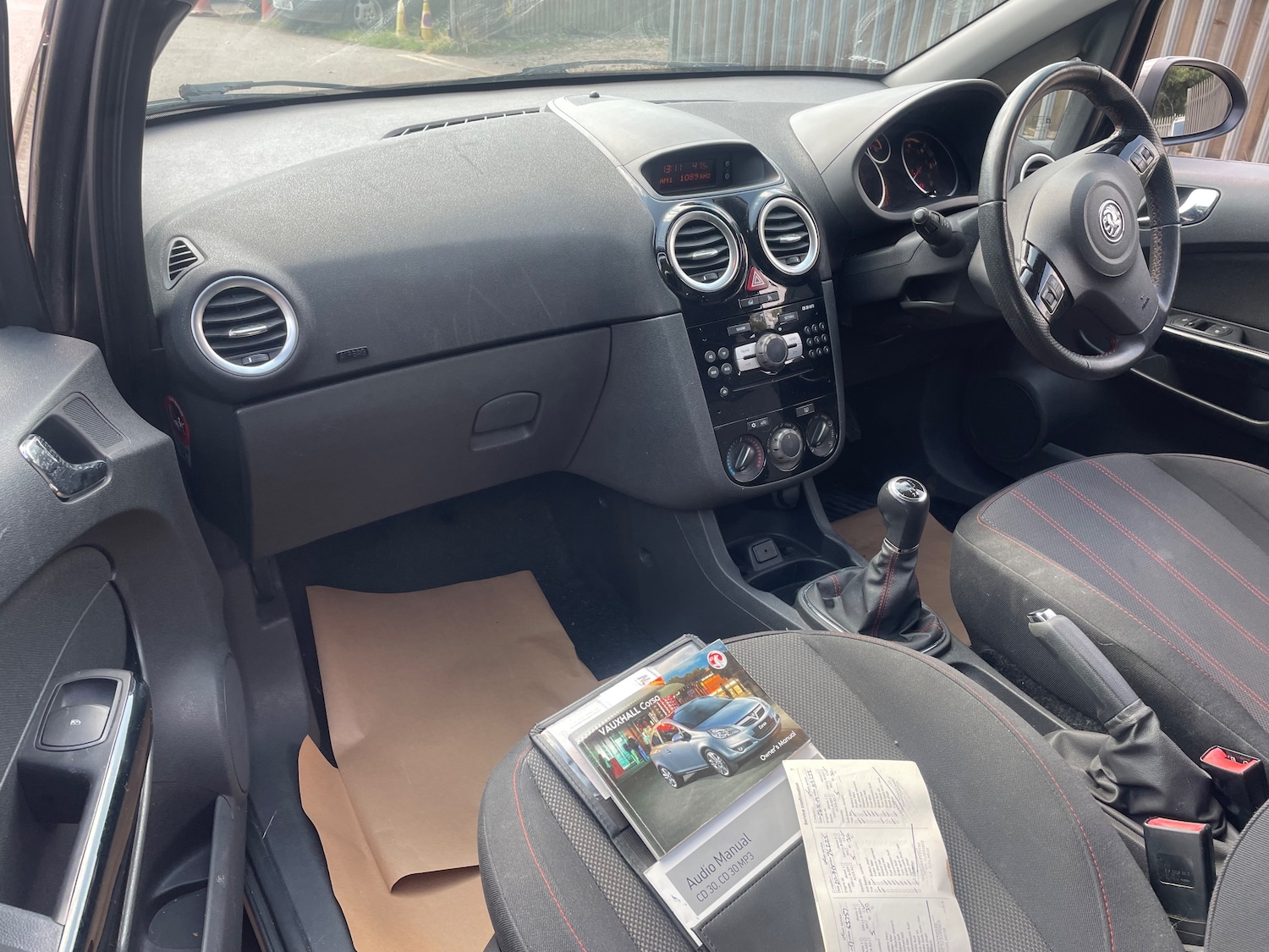 Used Vauxhall Corsa 2011 for sale - 78022593: Photo 11