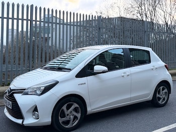 Used Toyota Yaris 2015 for sale - 78519093: Photo