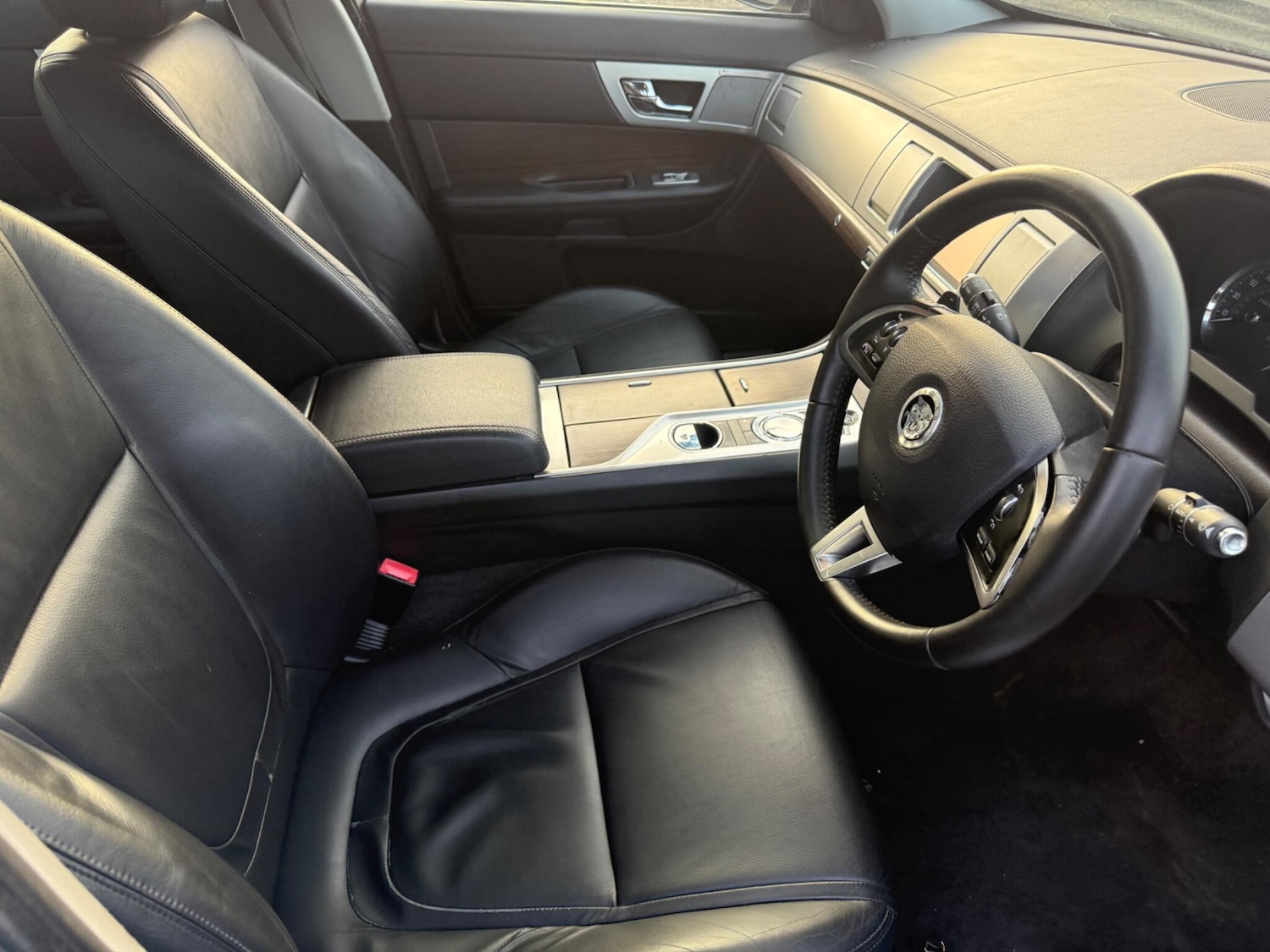 Used Jaguar XF 2011 for sale - 78043788: Photo 22