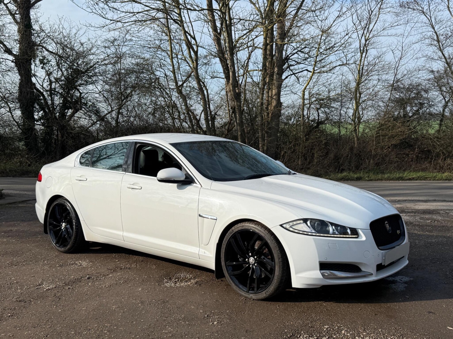 Used Jaguar XF 2011 for sale - 78043788: Photo 4