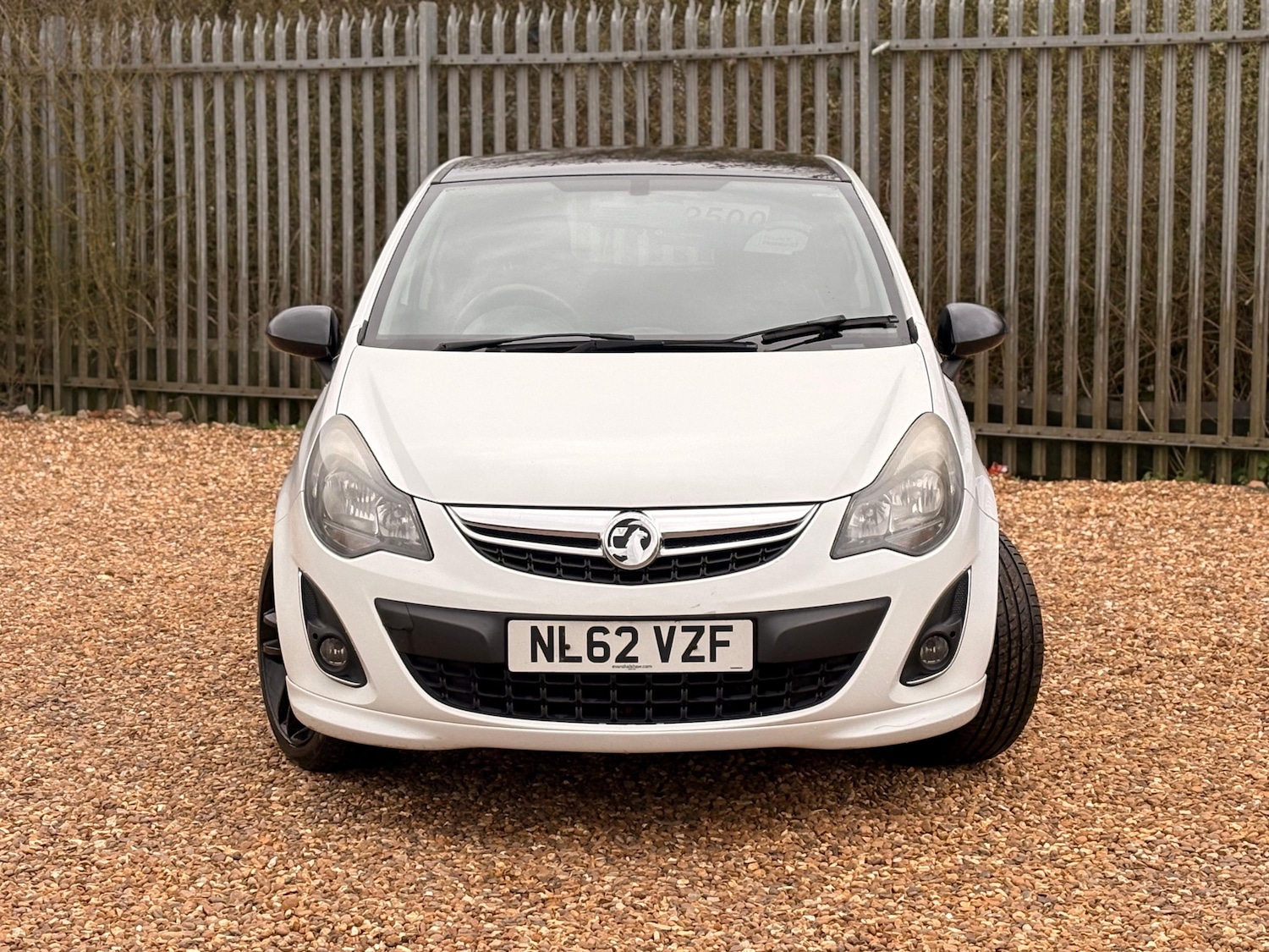 Used Vauxhall Corsa 2012 for sale - 77966489: Photo 2