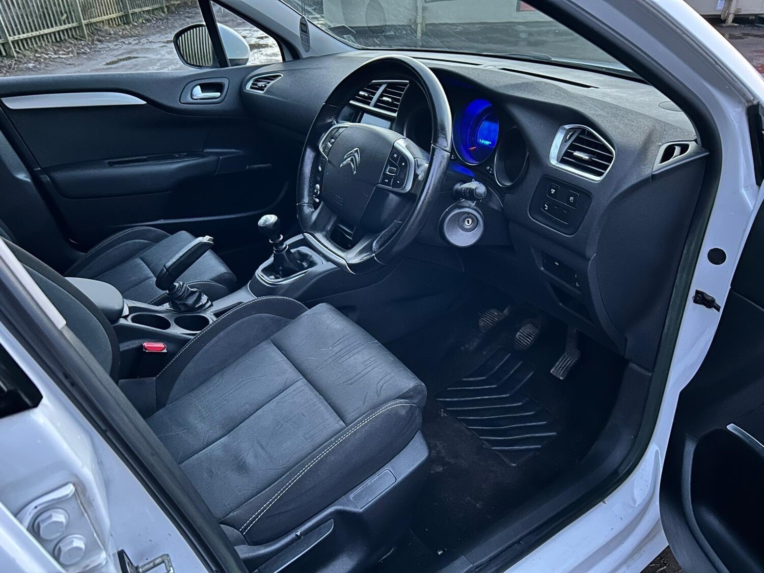 Used Citroen C4 2013 for sale - 78009329: Photo 10