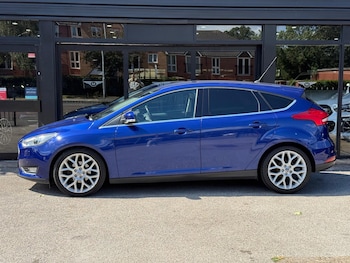 Used Ford Focus 2015 for sale - 79030429: Photo