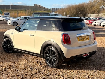 MINI Hatch feature image