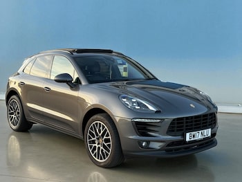 Used Porsche Macan 2017 for sale - 77879292: Photo