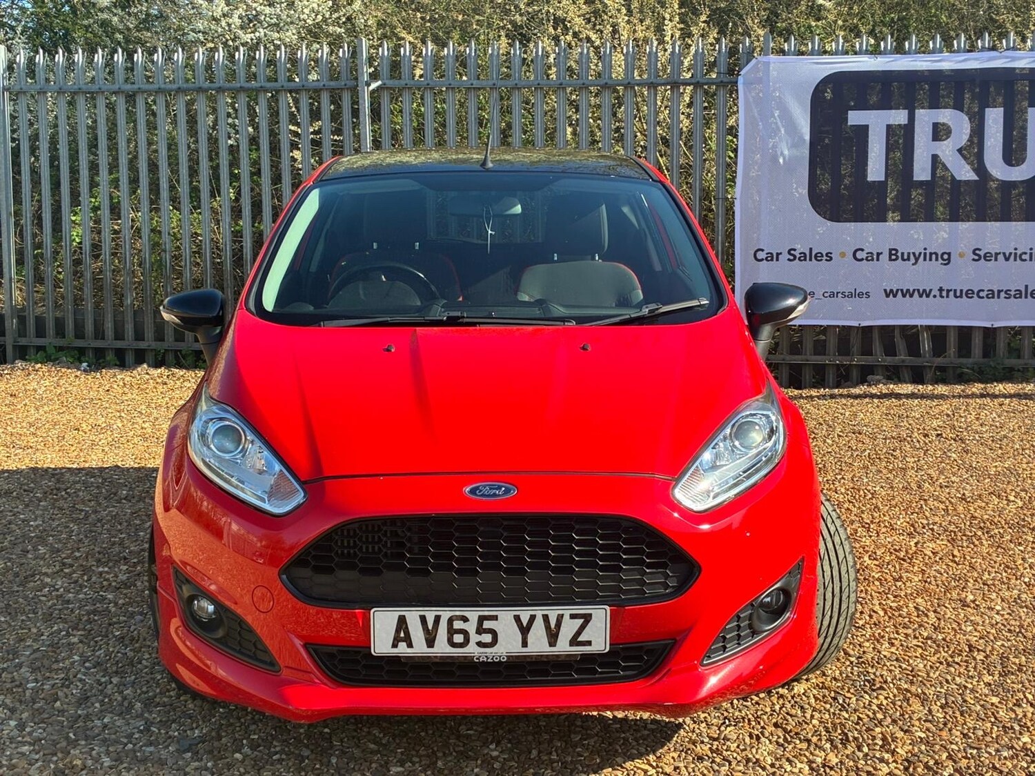 Used Ford Fiesta 2015 for sale - 78168340: Photo 2