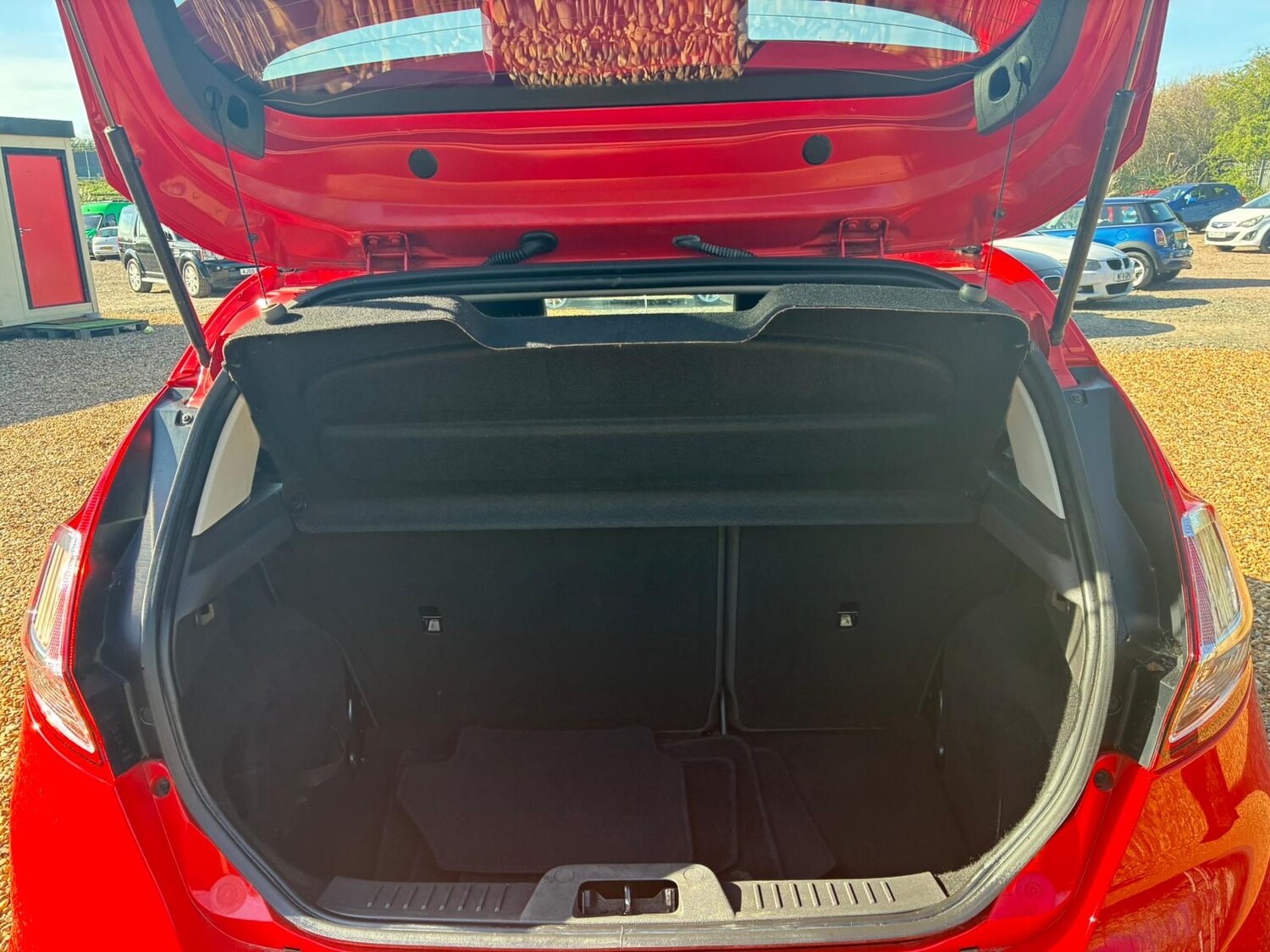 Used Ford Fiesta 2015 for sale - 78168340: Photo 9