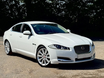 Used Jaguar XF 2015 for sale - 78986817: Photo