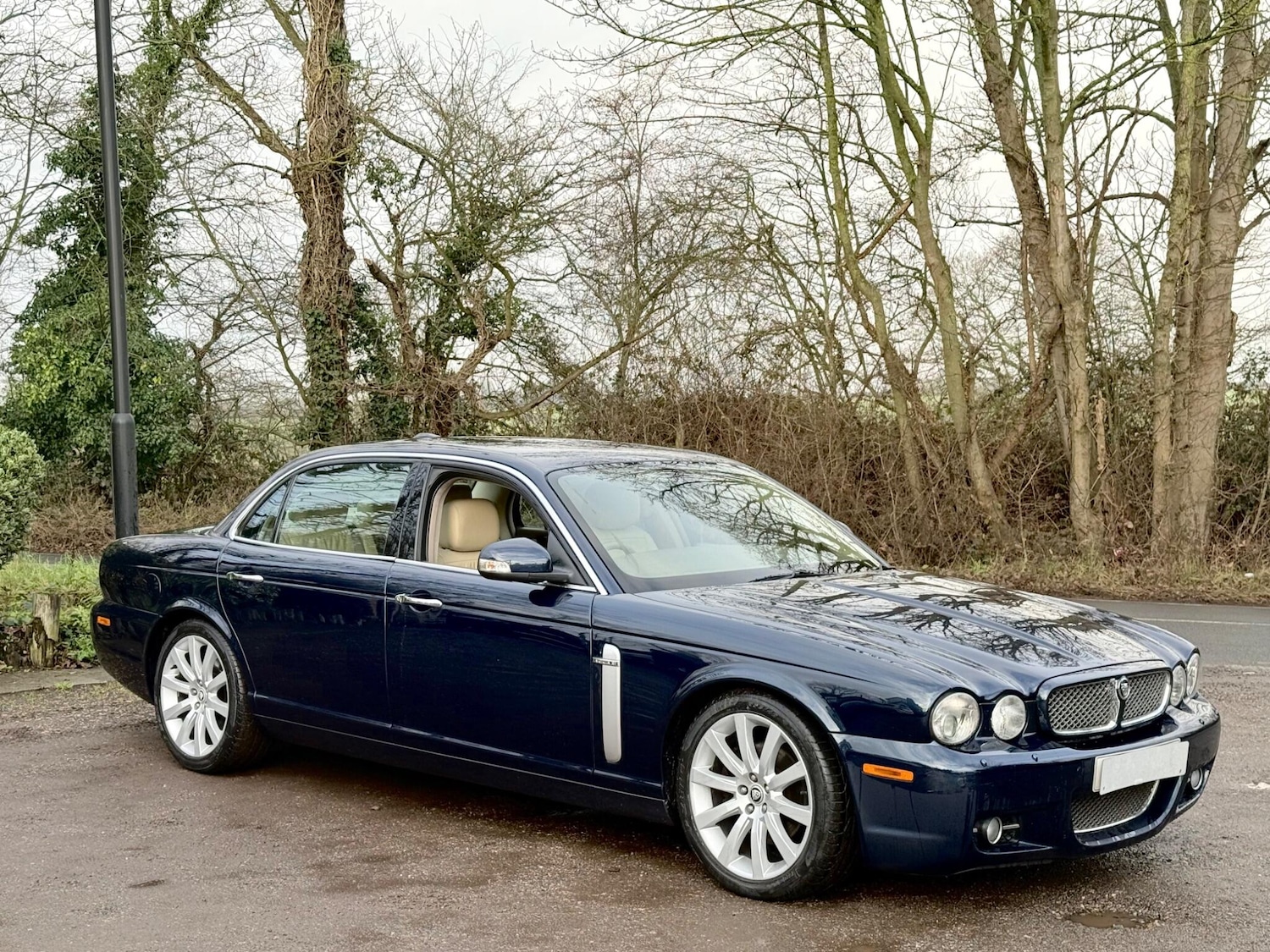 Used Jaguar XJ 2025 for sale - 78043774: Photo 5