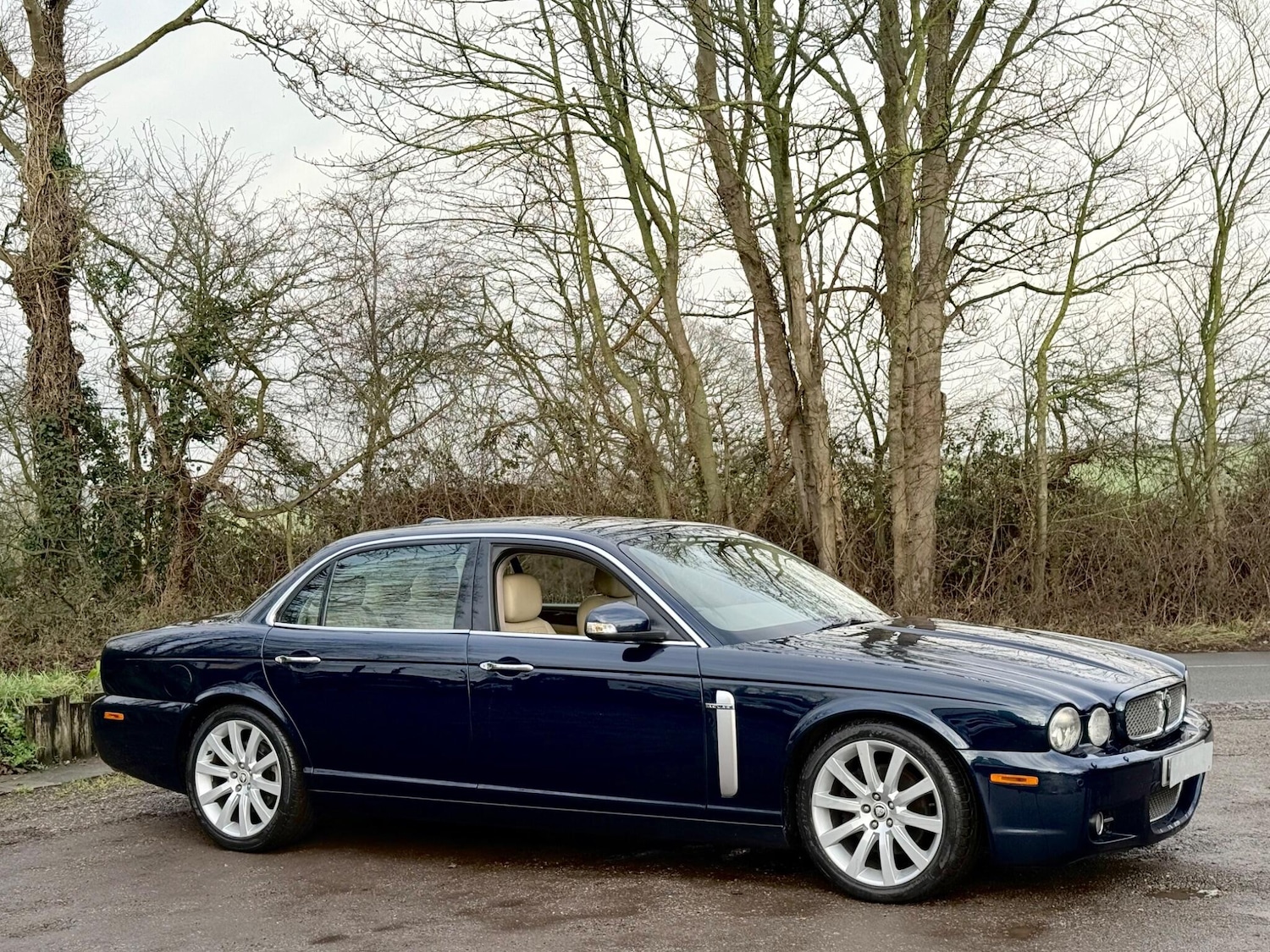 Used Jaguar XJ 2025 for sale - 78043774: Photo 6