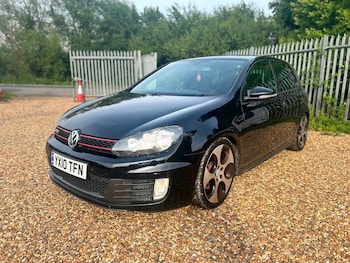 Used Volkswagen Golf 2010 for sale - 78931861: Photo