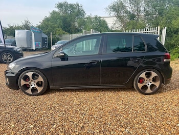 Used Volkswagen Golf 2010 for sale - 78931861: Photo
