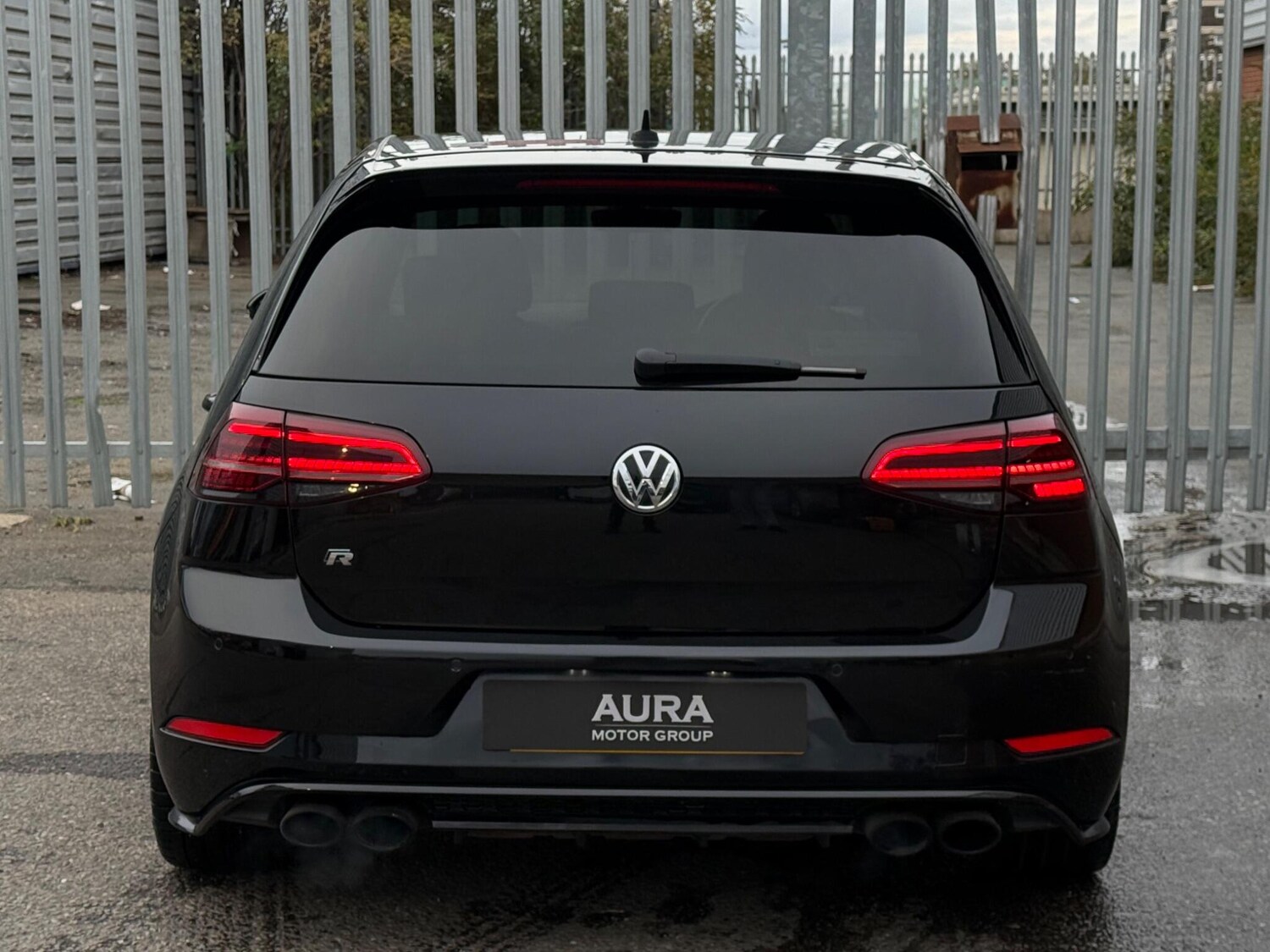 Used Volkswagen Golf 2017 for sale - 77966507: Photo 10