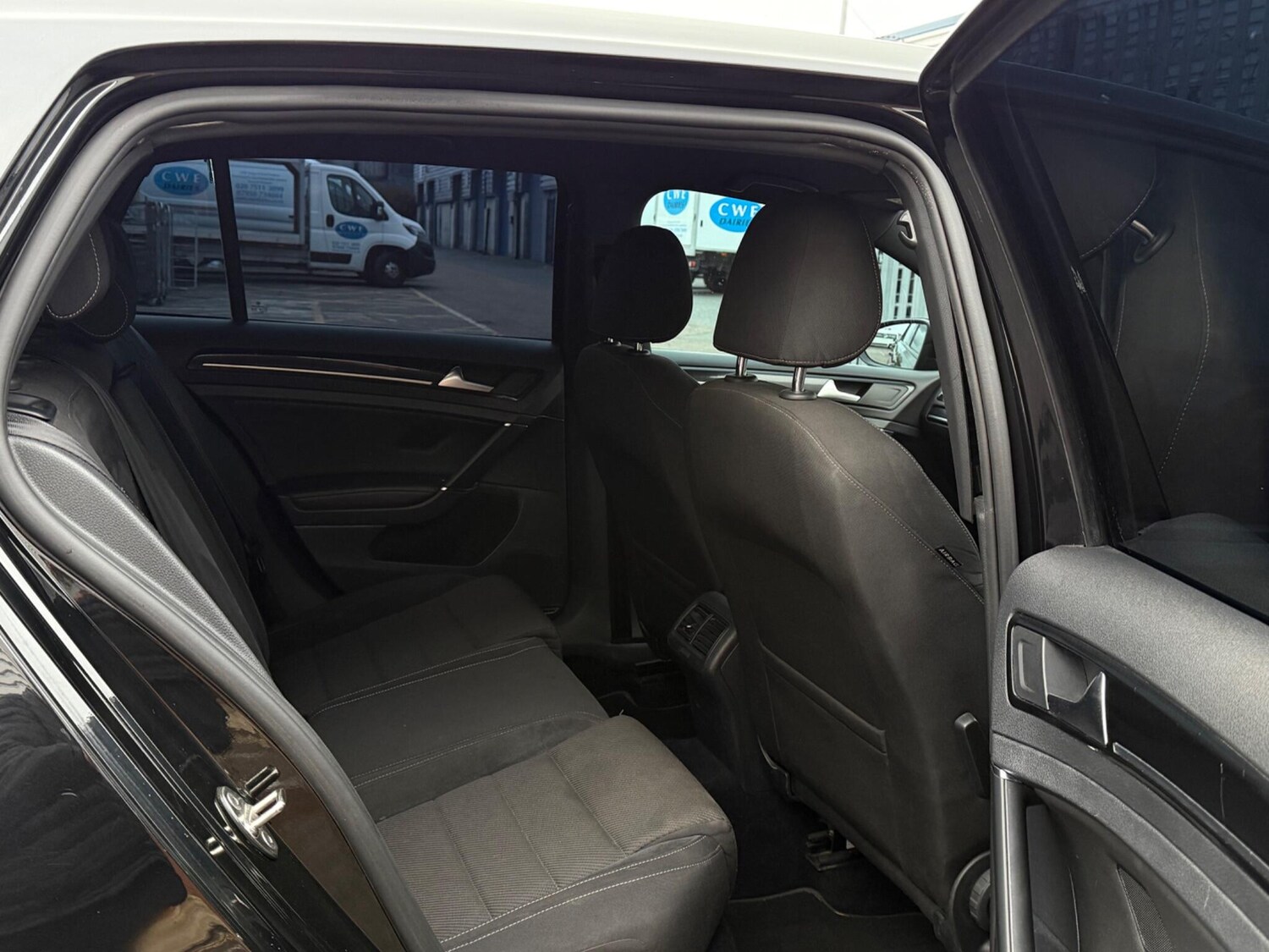 Used Volkswagen Golf 2017 for sale - 77966507: Photo 14