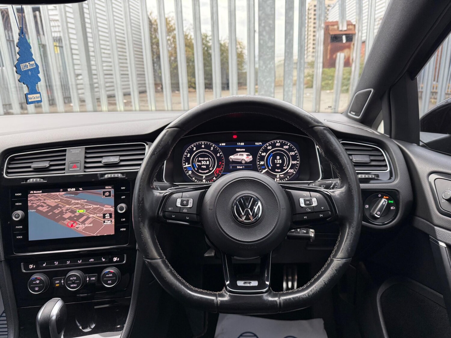 Used Volkswagen Golf 2017 for sale - 77966507: Photo 21