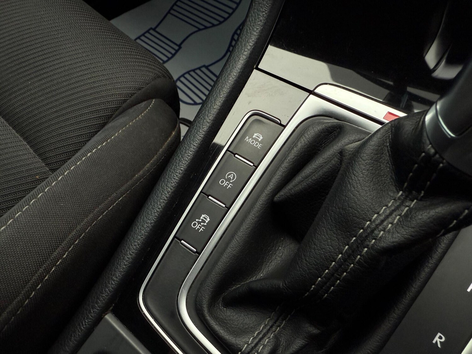 Used Volkswagen Golf 2017 for sale - 77966507: Photo 22