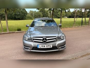 Used Mercedes-Benz C Class 2014 for sale - 79035297: Photo