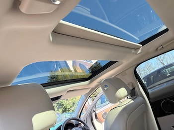 Jaguar XJ feature image