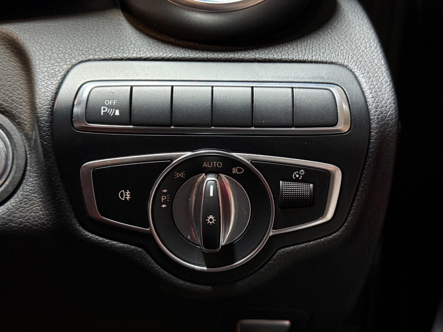 Used Mercedes-Benz C Class 2018 for sale - 77966496: Photo 24