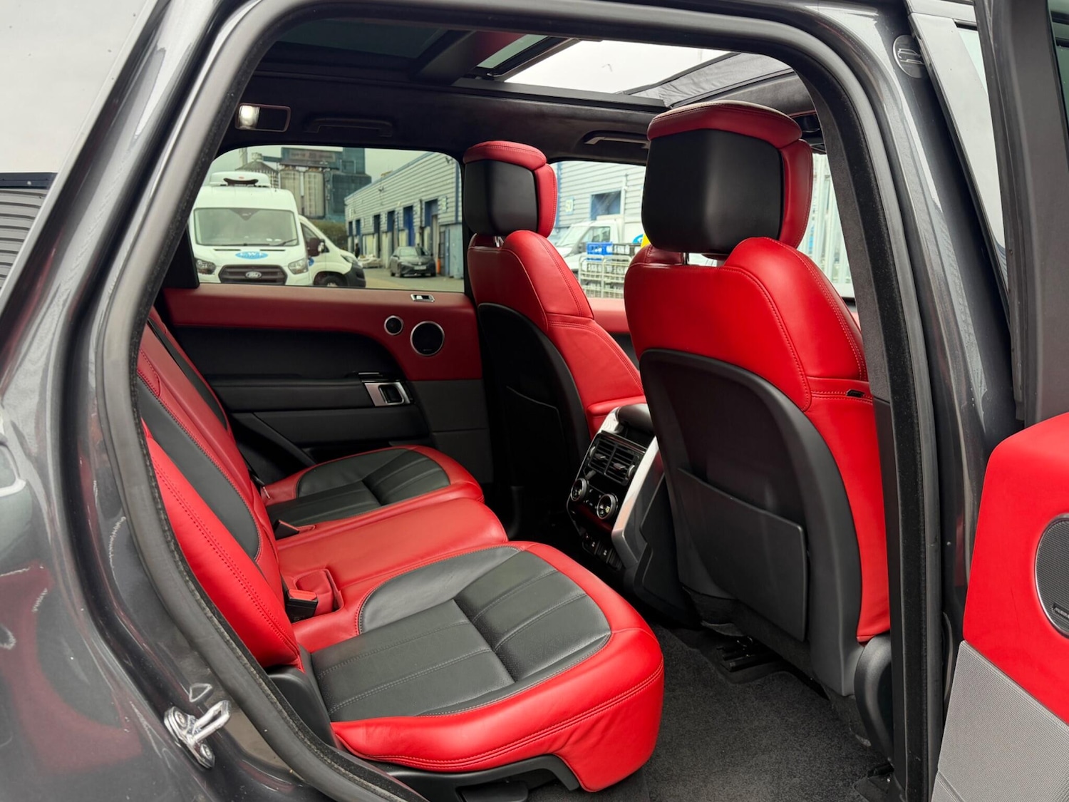 Used Land Rover Range Rover Sport 2018 for sale - 77966342: Photo 13