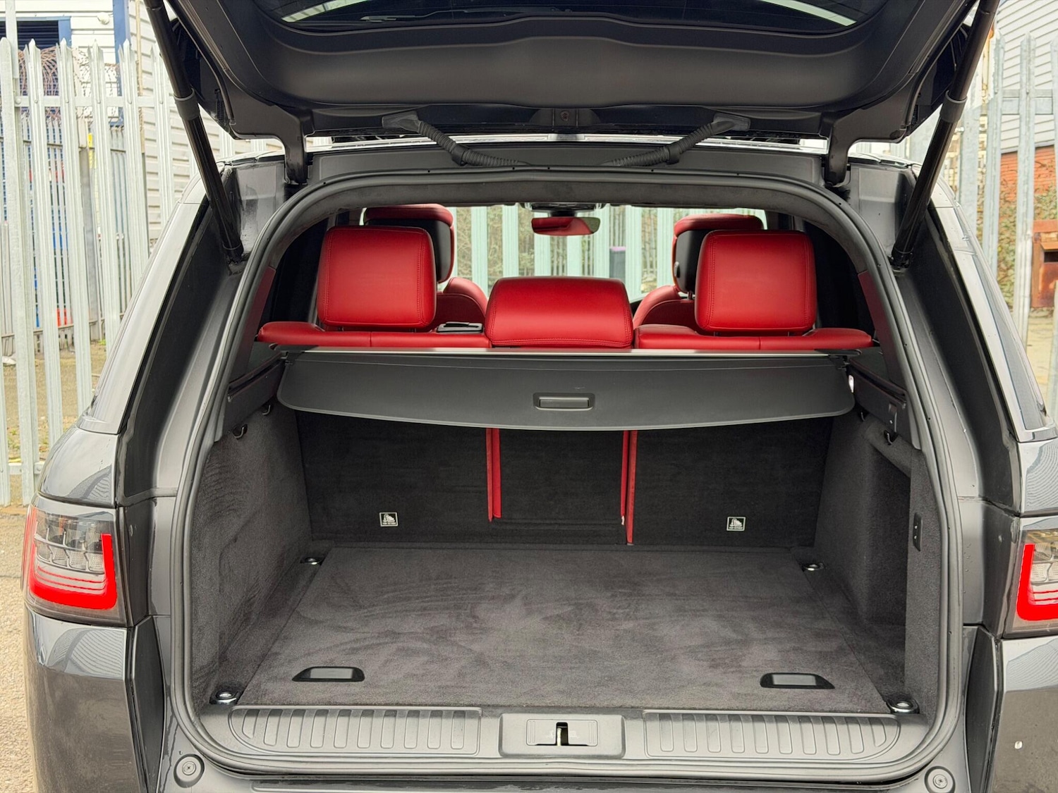 Used Land Rover Range Rover Sport 2018 for sale - 77966342: Photo 14