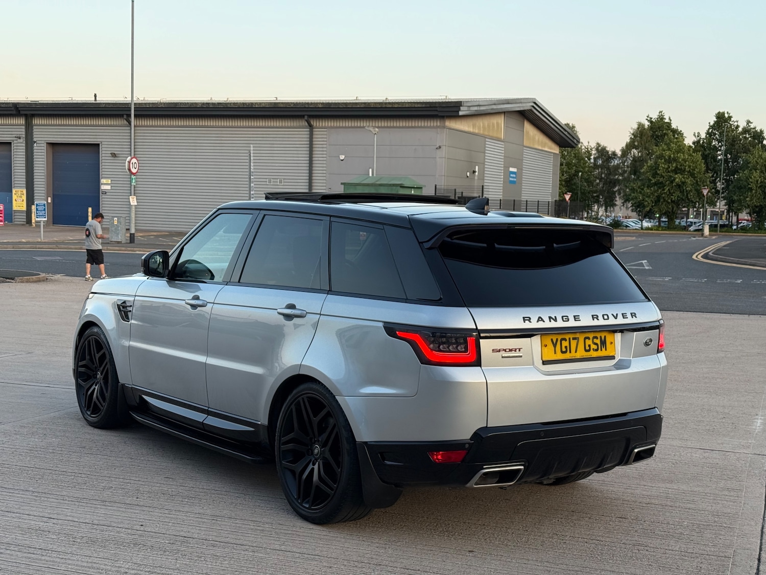 Used Land Rover Range Rover Sport 2017 for sale - 77879249: Photo 7