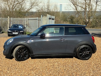 MINI Hatch feature image