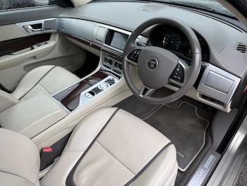 Used Jaguar XF 2014 for sale - 78584138: Photo